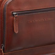 
Detailansicht of Classic Collar & Heavy-Duty Zipper Hardware on Leather Trolley San Marino für Damen für Damen