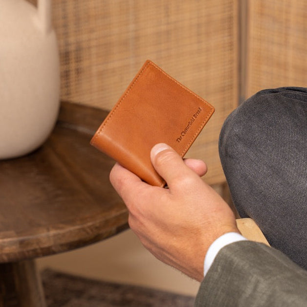 Enzo Full-Grain Ledergeldbörse für Herren – Zusätzliche Produktansicht 2