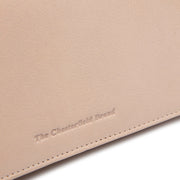 
Classic 100% Full-Grain leather Wallet - Rückansicht mit verstärkten Lederträgern & handwerklichen Nähten