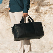 Conor Full-Grain Leather Weekender Bag für Damen - Structured Side Profile Showing Gusset Depth &amp; Expansion Capacity