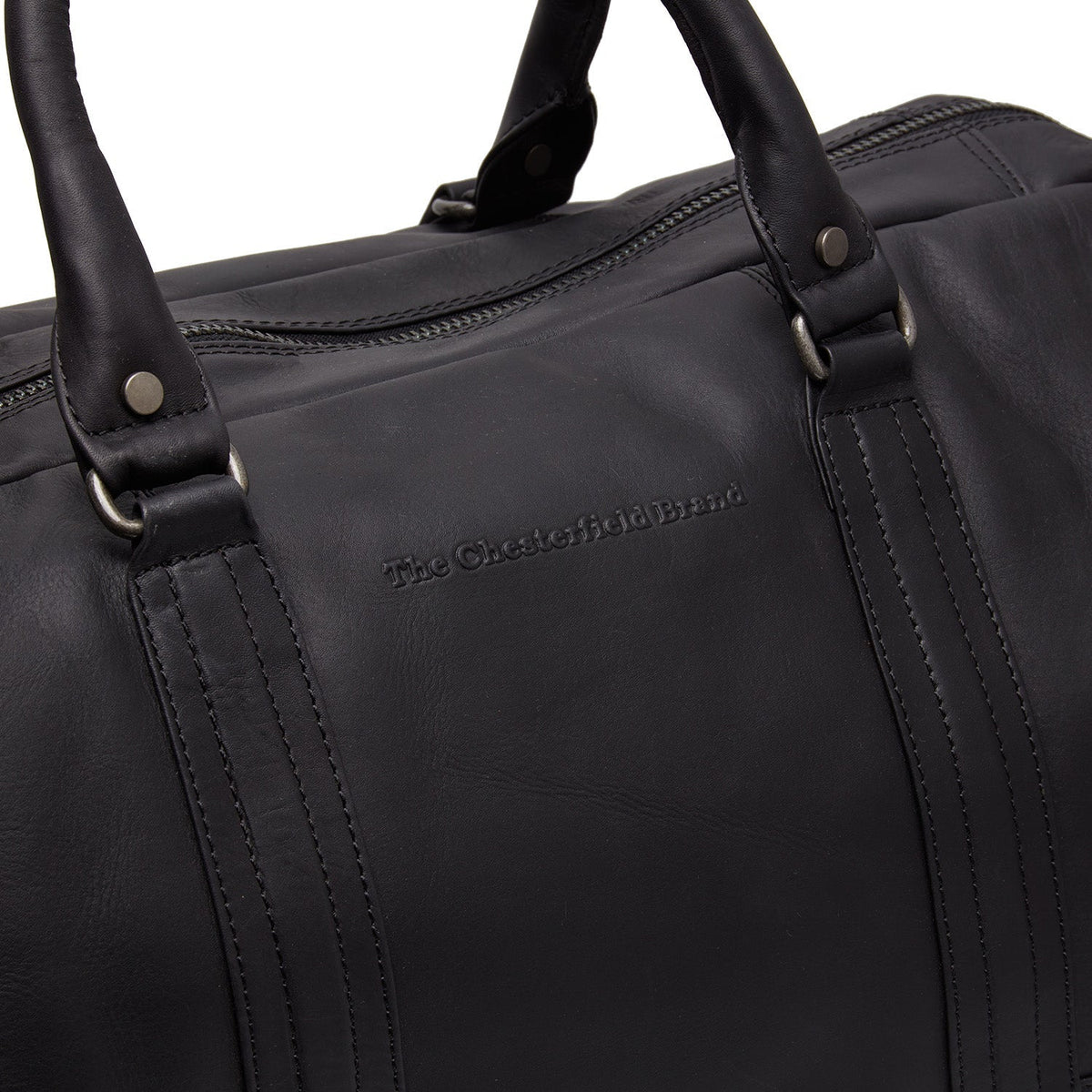 Solid Antique Brass Hardware &amp; Heavy-Duty Dual Zipper Detail on Melbourne Full-Grain Leather Weekender Bag für Damen