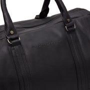 Solid Antique Brass Hardware &amp; Heavy-Duty Dual Zipper Detail on Melbourne Full-Grain Leather Weekender Bag für Damen