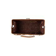 Solid Antique Brass Hardware &amp; Heavy-Duty Dual Zipper Detail on Texel Full-Grain Leather Weekender Bag für Damen