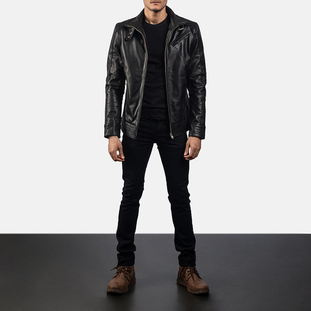Men's Legacy Schwarz Leder-Bikerjacke für Herren - Seitenansicht mit ergonomischem Ärmelschnitt