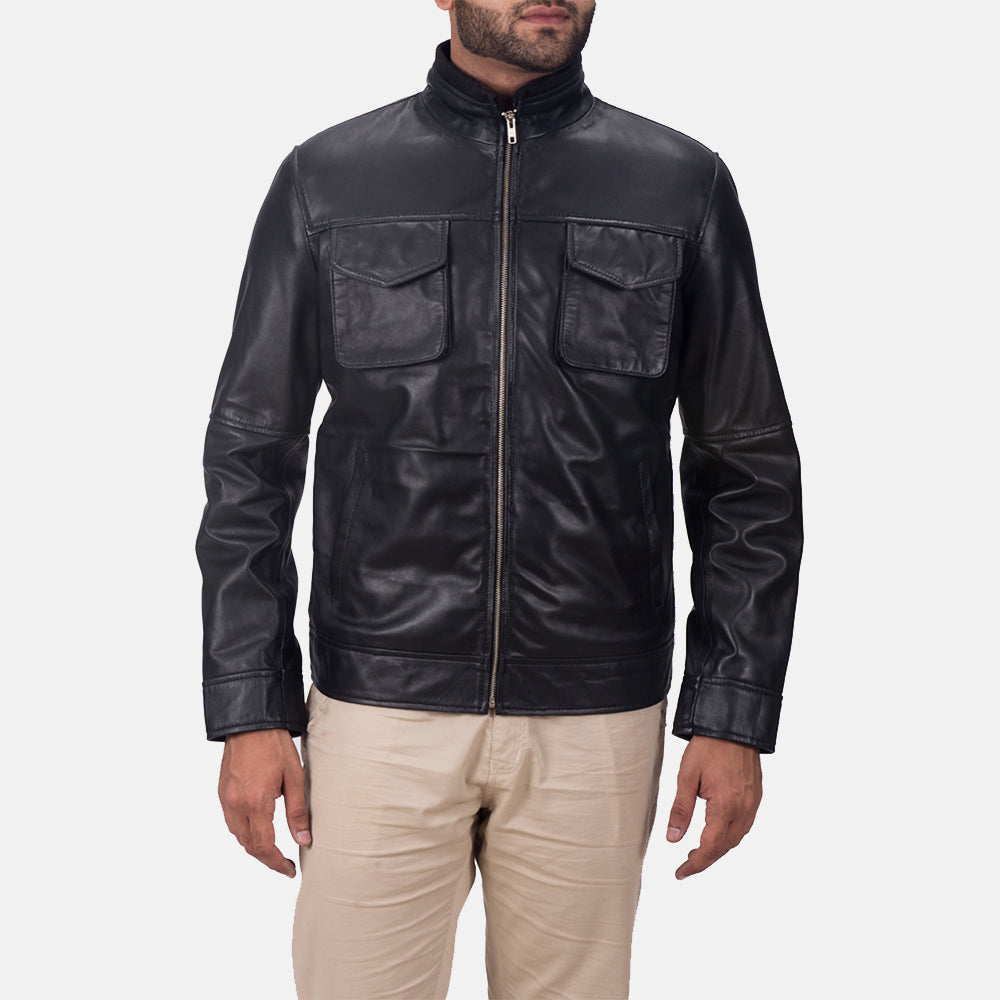 Maurice Schwarz Lederjacke für Herren in Black Sheepskin Leather - Vorderansicht &amp; maßgeschneiderte Silhouette | Online Kaufen