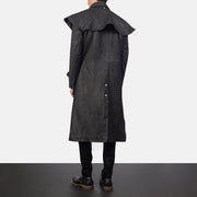 
Maverick Schwarz Leather Duster für Herren - Seitenansicht mit ergonomischem Ärmelschnitt & sportlicher Passform