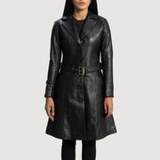 Detailansicht of Notch &amp; Button Hardware on Women's Moonlight Schwarz Leder-Trenchcoat für Damen