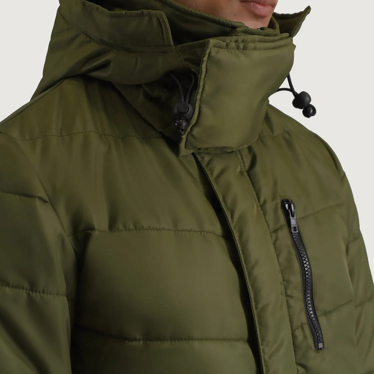 
Innenansicht Showing Quilted Viscose Lining & Zwei funktionale Innentaschen