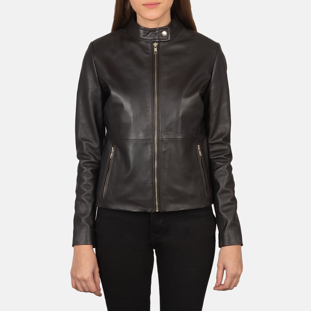 Women's Rave Brown Leather Biker Jacket in Brown Sheepskin Leather - Vorderansicht &amp; maßgeschneiderte Silhouette | Online Kaufen