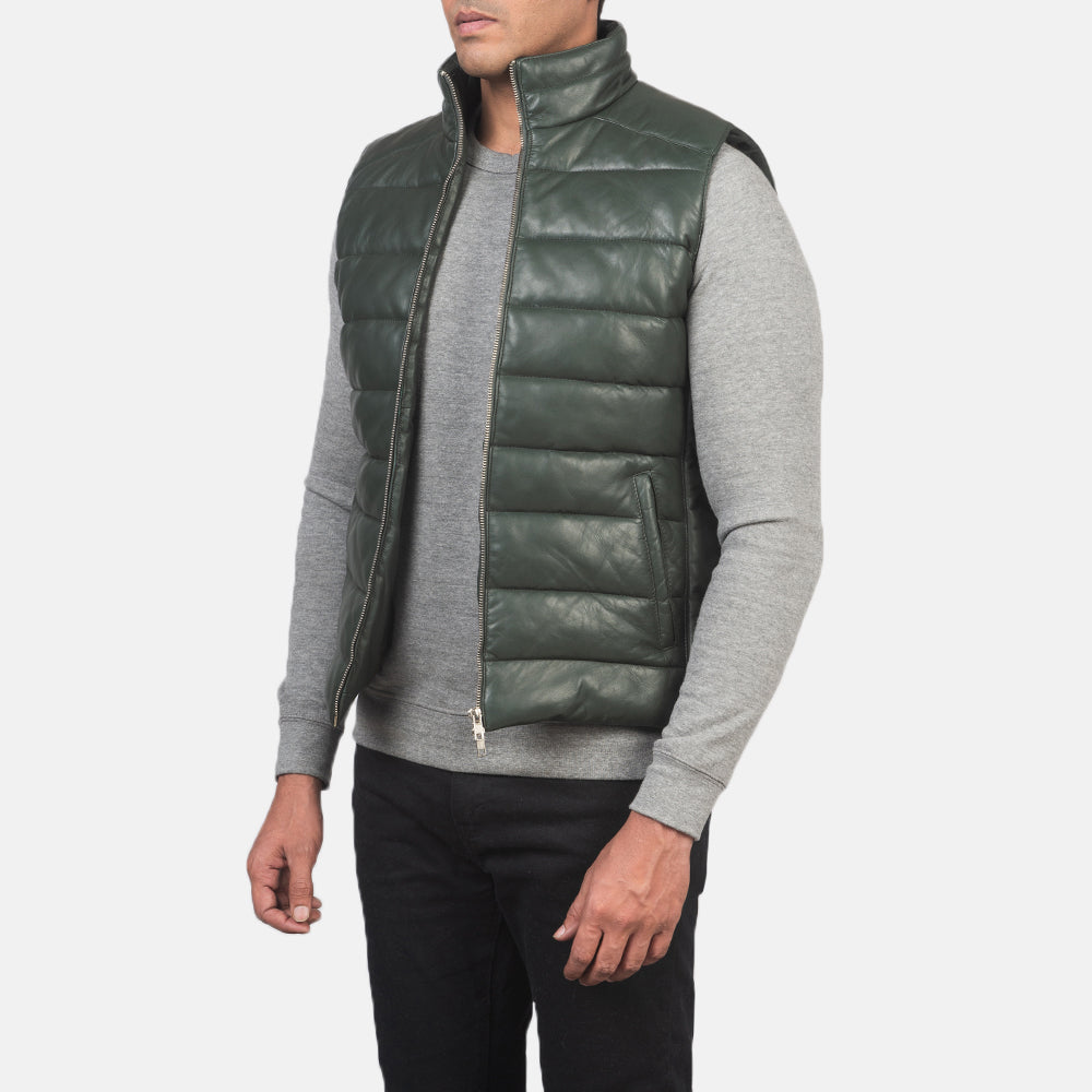 
Green Sheepskin leather Vest - Rückansicht mit passgenauen Schultern & sauberem Saum