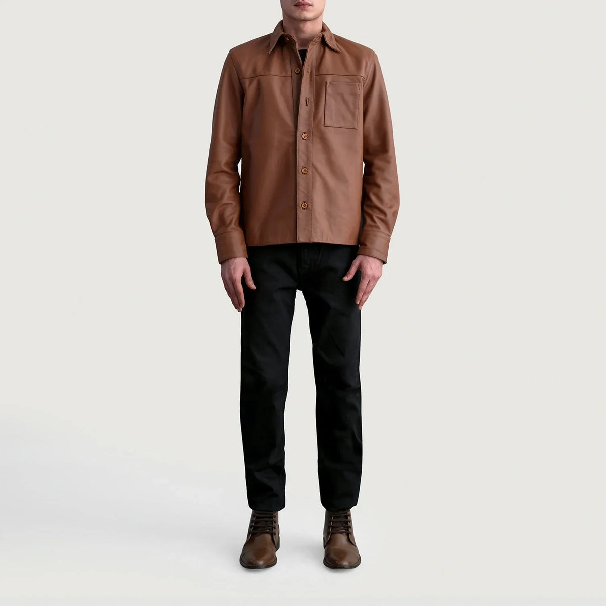 Detailansicht of Shirt &amp; Buttons Hardware on Scout Matte Braun Leather Shirt für Herren