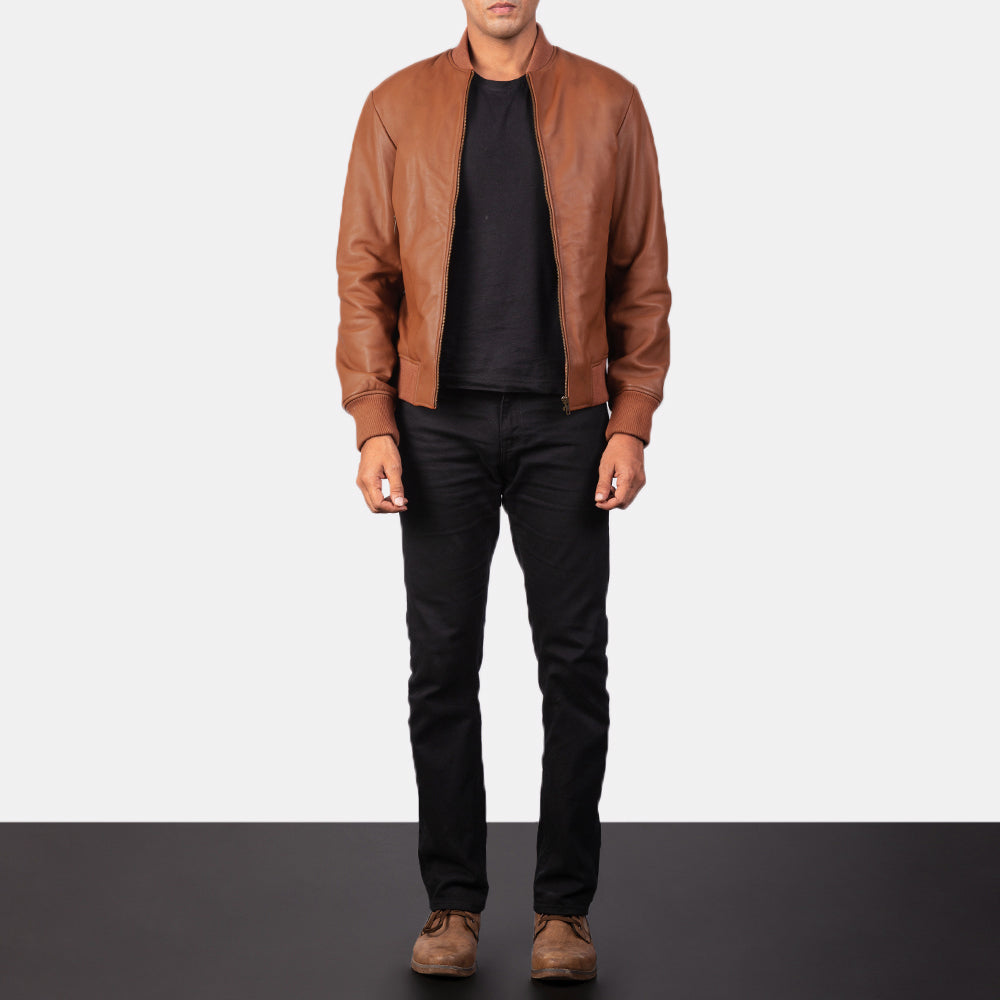 Men's Shane Braun Leder-Bomberjacke für Herren - Seitenansicht mit ergonomischem Ärmelschnitt