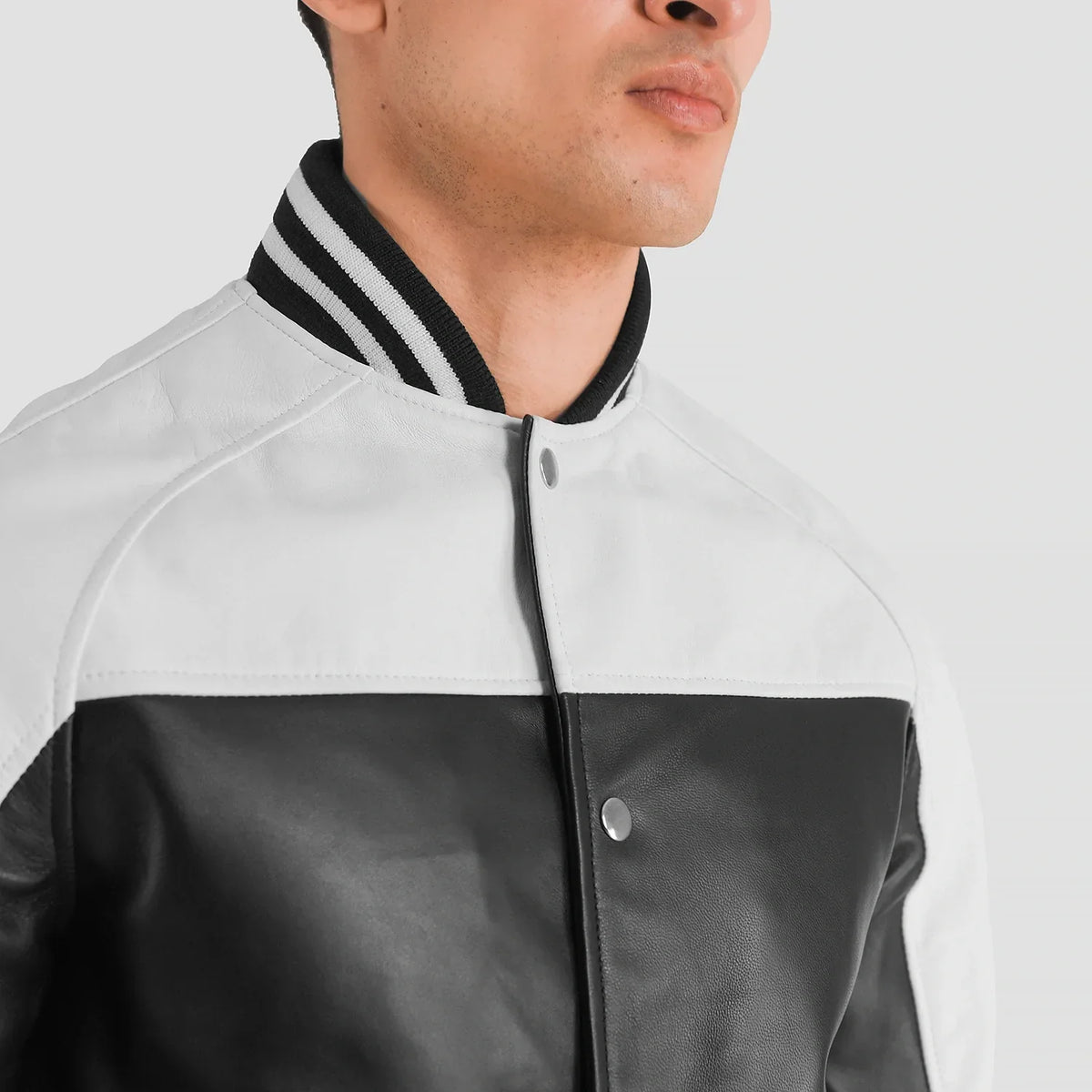 
Terrance Schwarz Varsity Lederjacke für Herren – alternate product view 6