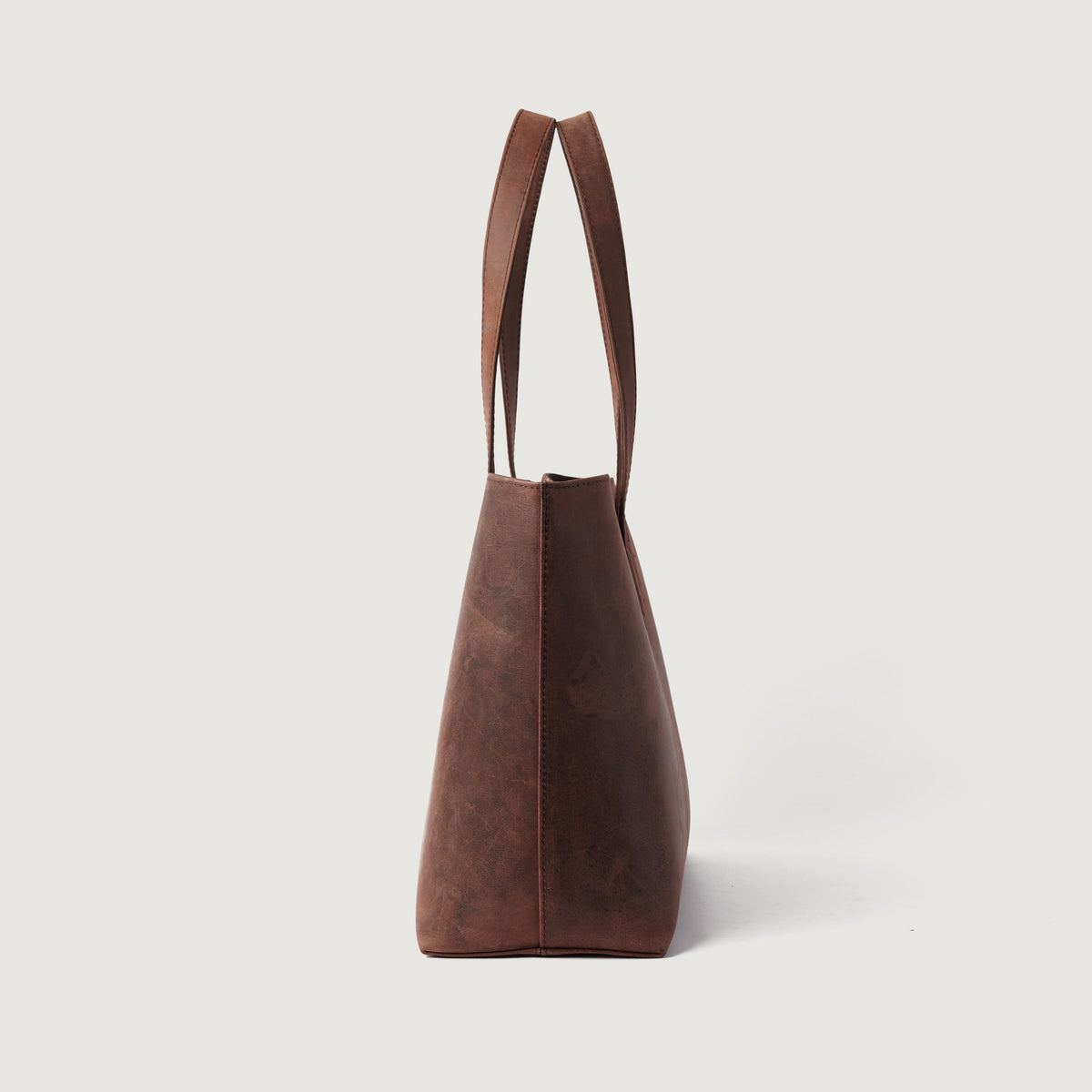 
Innenansicht Showing Dedicated Padded Laptop Sleeve & Multi-Compartment Organization