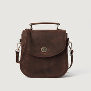 
The Sandra Vintage Distressed Brown Leather Saddle Bag For Women in Distressed Brown Full-Grain Leather - Full Exterior Vorderansicht & maßgeschneiderte Silhouette | Online Kaufen