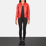 Women's Tomachi Red Leather Jacket - Seitenansicht mit ergonomischem Ärmelschnitt