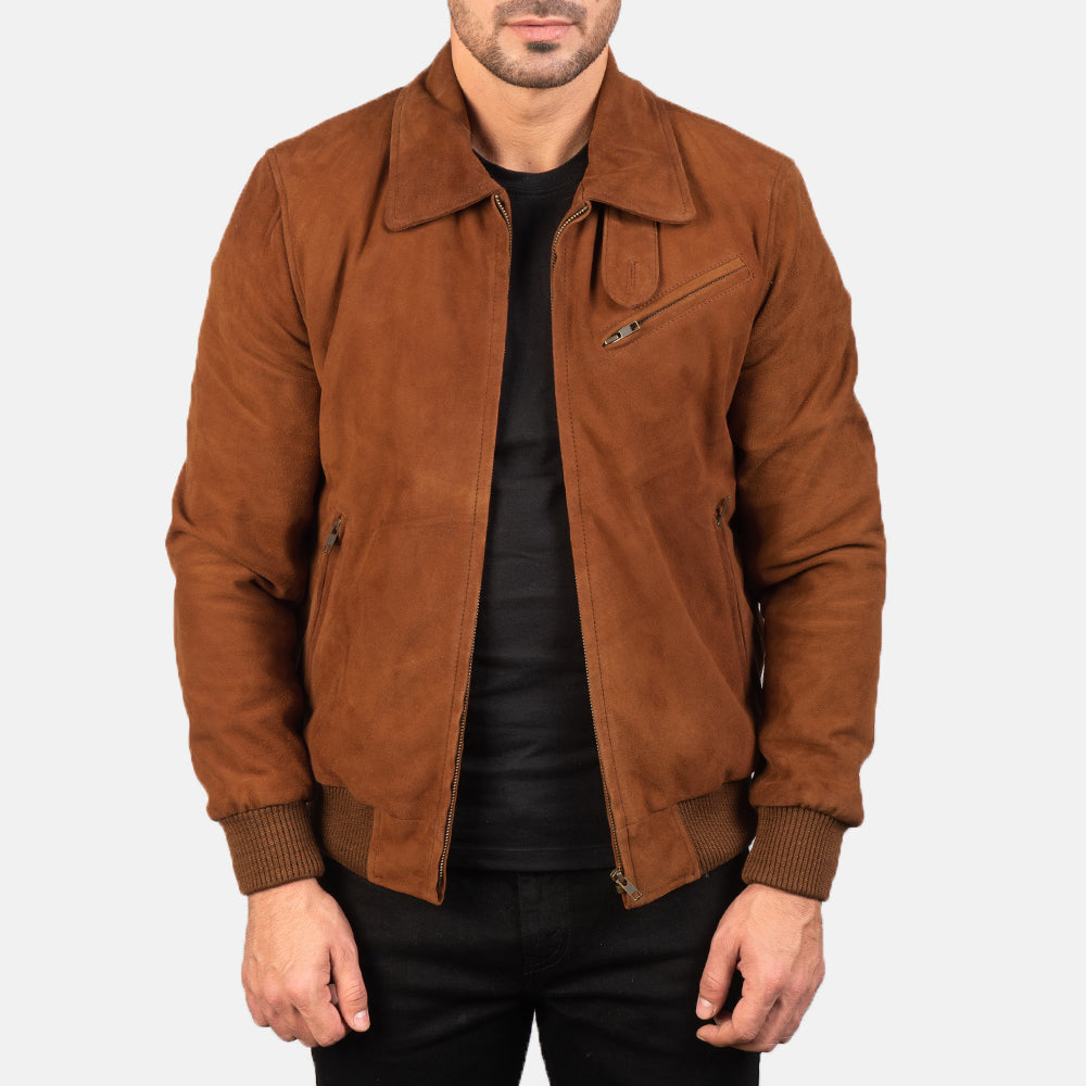 Men's Tomchi Hellbraun Suede Lederjacke für Herren in Brown Goatskin Suede - Vorderansicht &amp; maßgeschneiderte Silhouette | Online Kaufen
