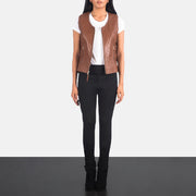 Women's Vanda Braun Leather Biker Vest für Damen - Seitenansicht mit ergonomischem Ärmelschnitt