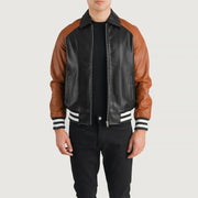 
Walton Blue Leather Varsity Jacket in Blue Sheepskin Leather - Vorderansicht & maßgeschneiderte Silhouette | Online Kaufen