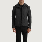 
Wesley Schwarz Hooded Windbreaker Lederjacke für Herren in schwarzem Rindleder - Vorderansicht & maßgeschneiderte Silhouette | Online Kaufen