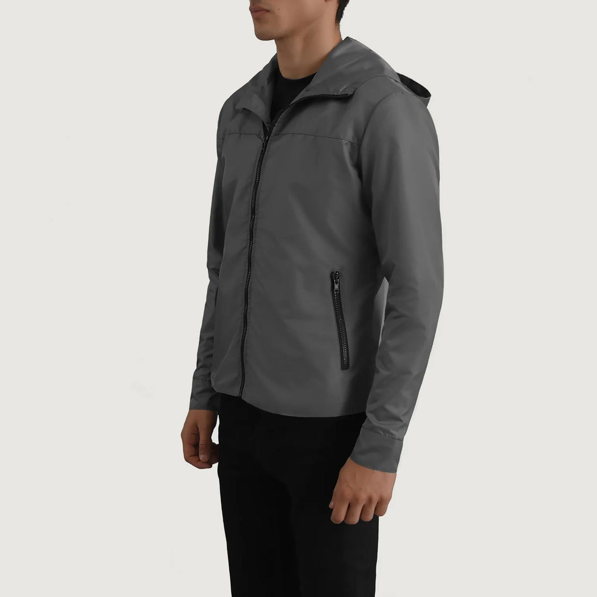
Grey Full-Grain Leather Hooded Jacket - Rückansicht mit passgenauen Schultern & sauberem Saum