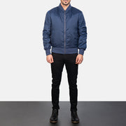 Men's Zack Blau Leder-Bomberjacke für Herren - Seitenansicht mit ergonomischem Ärmelschnitt